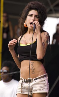 Эми Уайнхаус фото