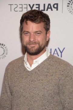 Джошуа Джексон фото