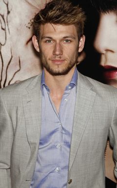 Алекс Петтифер фото