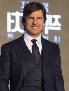 Том Круз фото