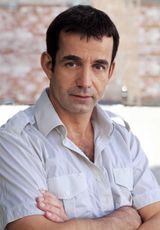 Дмитрий Певцов