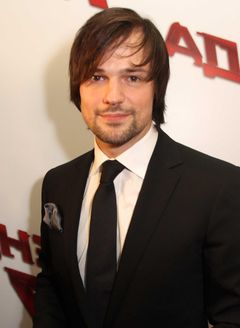 Данила Козловский фото