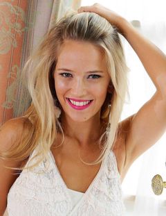 Луисана Лопилато фото