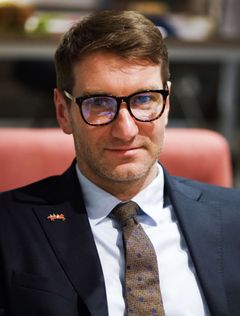 Антон Красовский фото