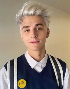 Влад Бумага фото