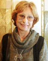 Лия Ахеджакова