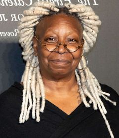 Вупи Голдберг фото