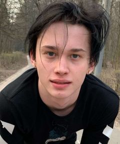 Даня Милохин фото