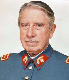 Аугусто Пиночет фото